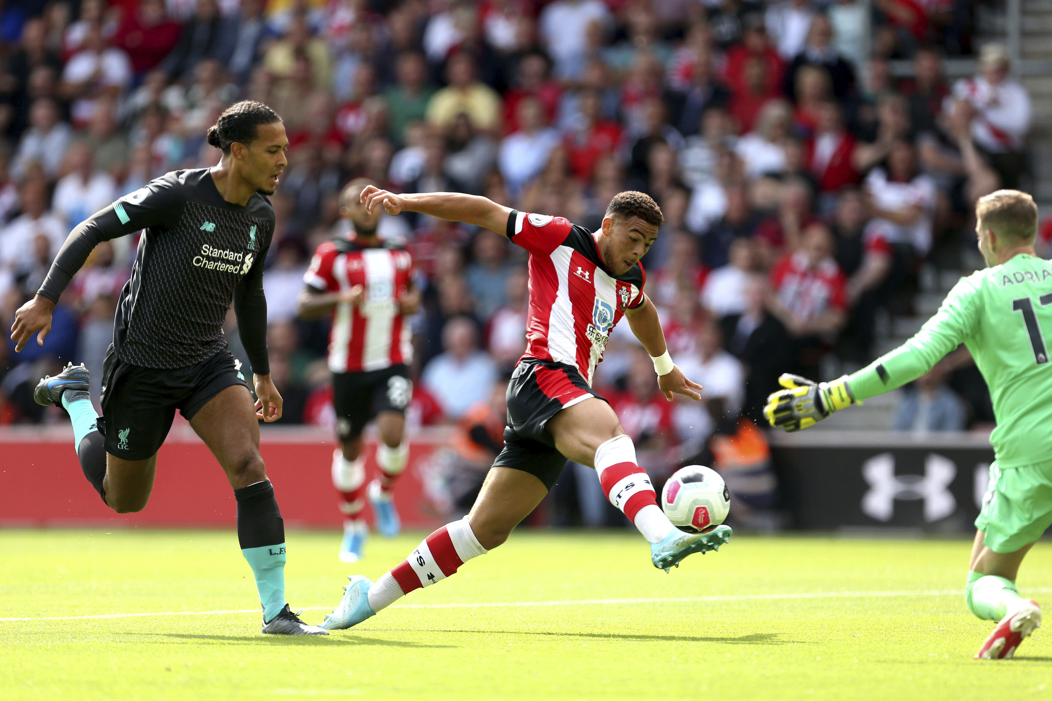 欧冠焦点战：皇马绝地反击险胜，阿森纳热刺开门红，尤文多特四球大战平局